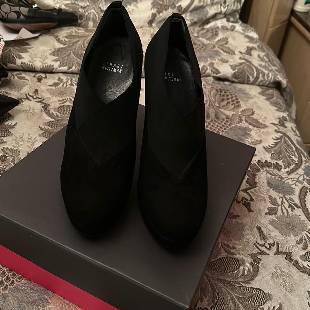 Black stuart weitzman heels